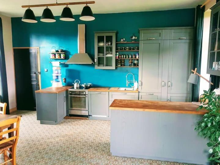 Chambre Spacieuse Avec Vue Sur Clocher Apartamento Verchin Exterior foto